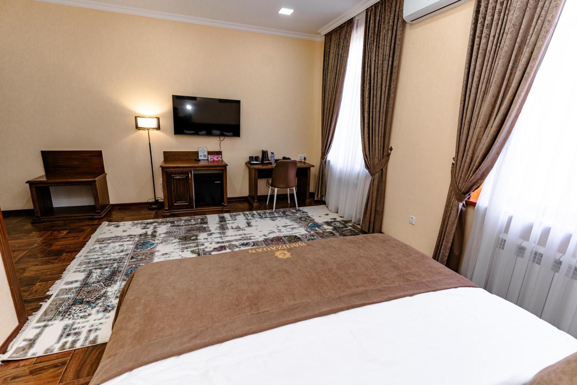 Bagizagan Hotel Samarkand Esterno foto