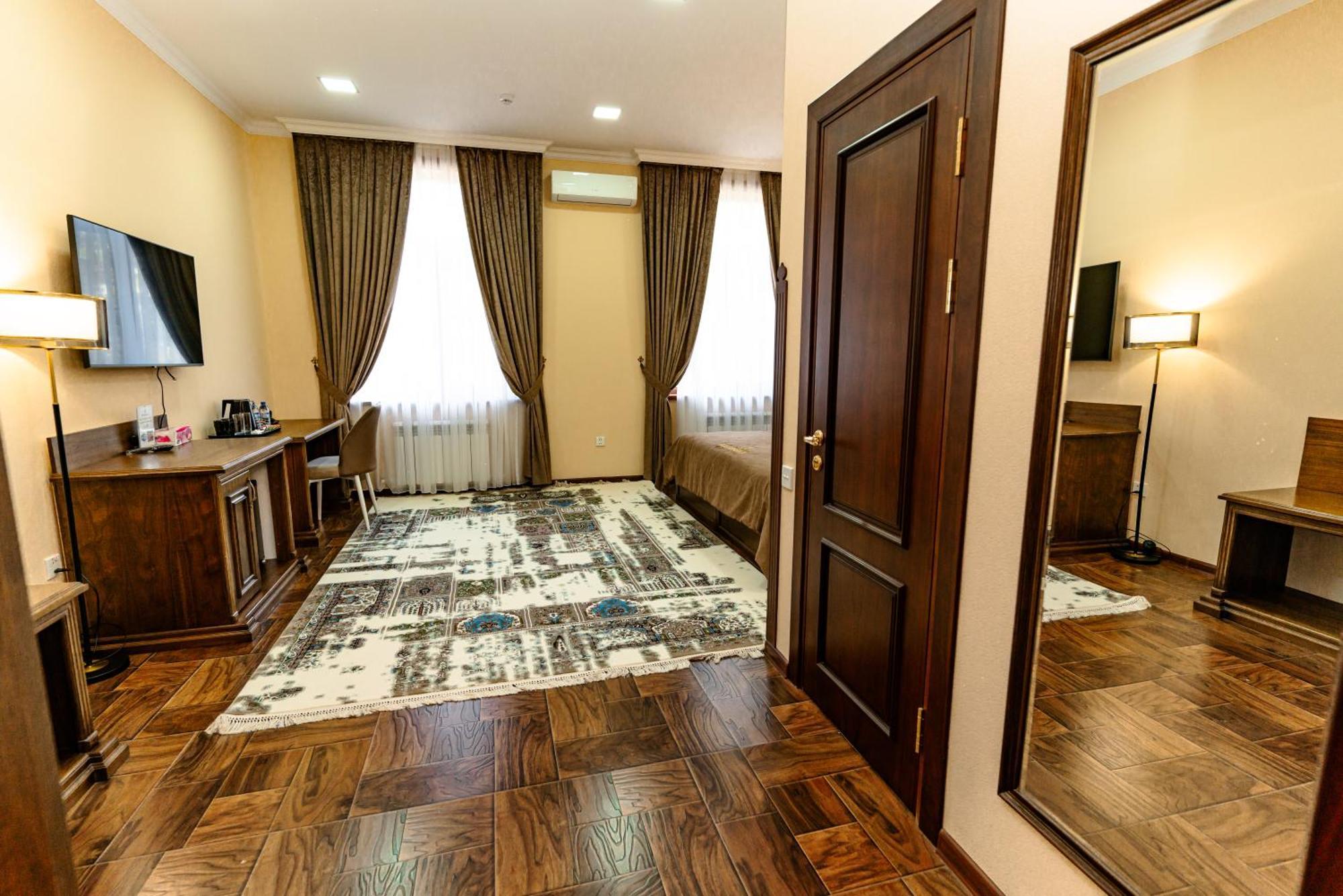 Bagizagan Hotel Samarkand Esterno foto